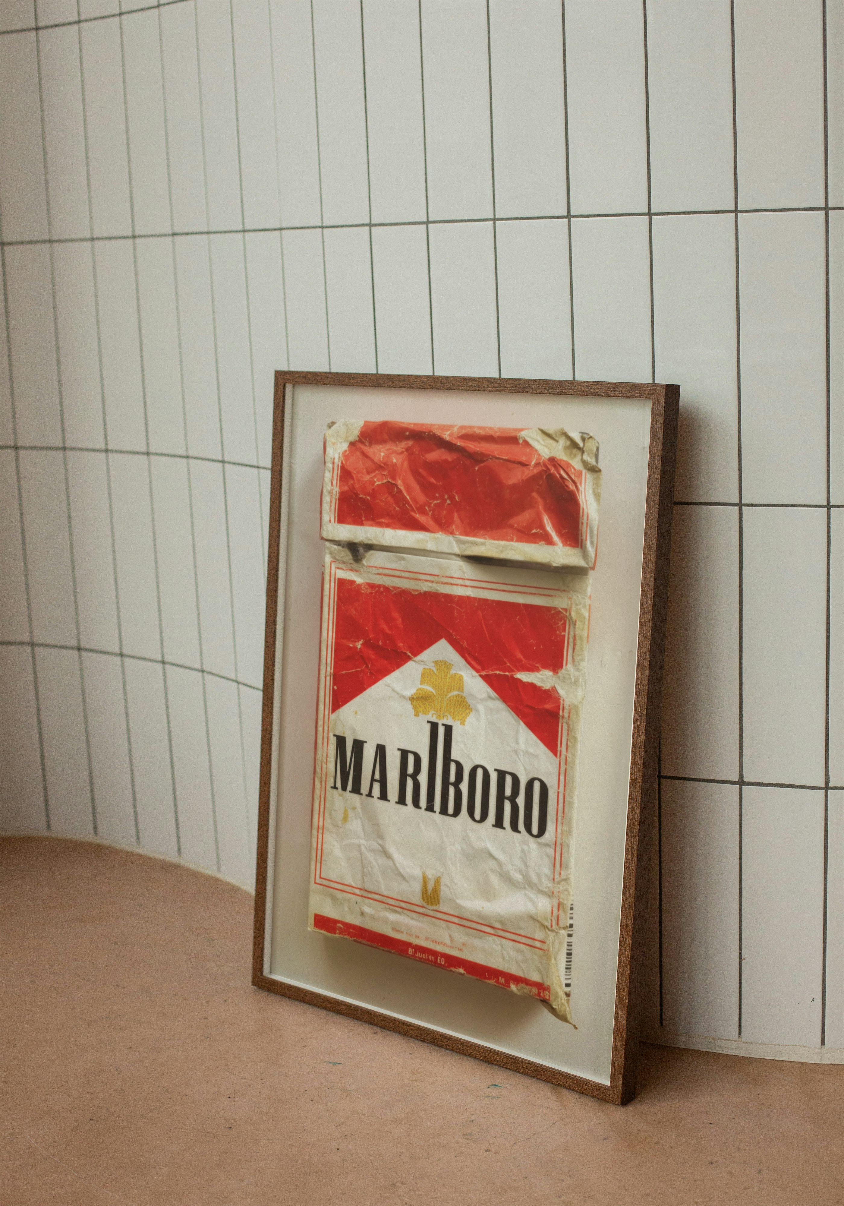 Marlboro Pack – Retro Cigarette Print